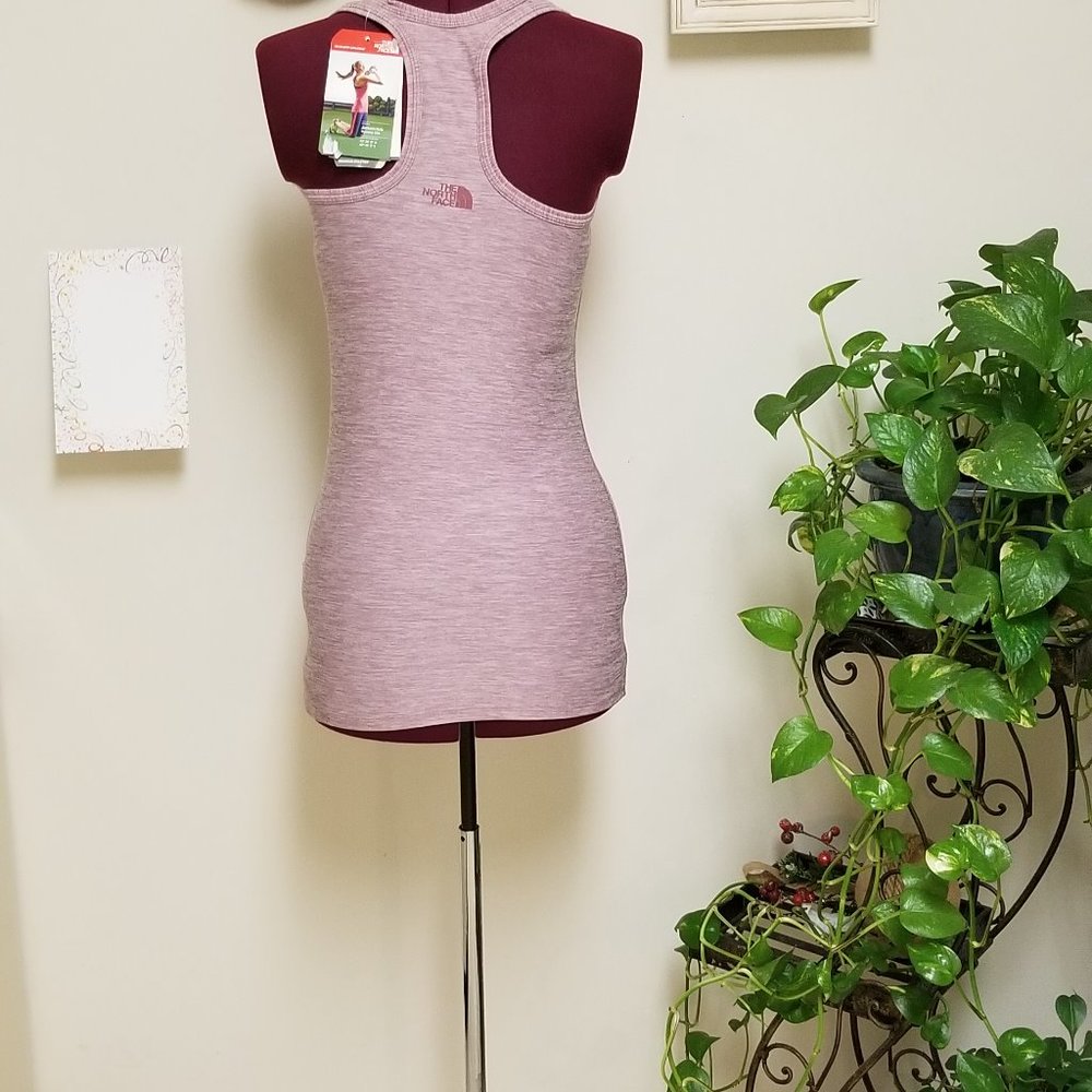 The North Face Women's Sleeveles Size S